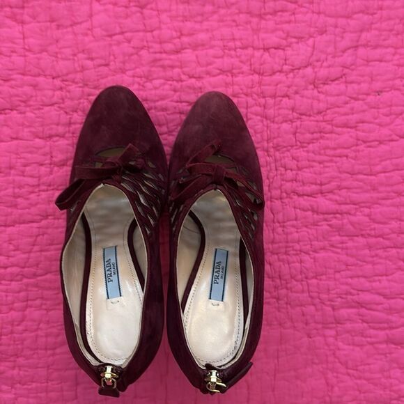 PRADA Elegant Burgundy  suede lace up High Heels booties, US7 - Picture 5 of 10
